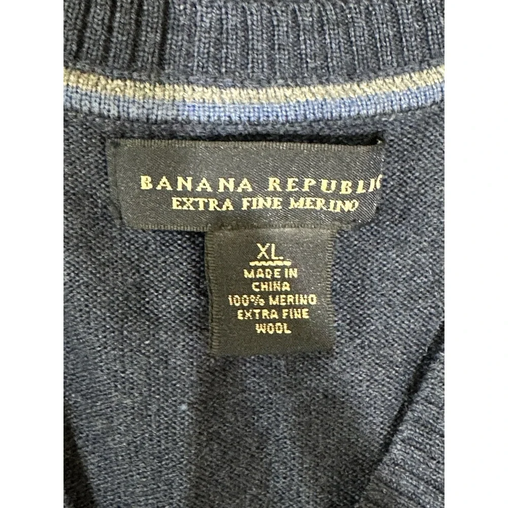 Banana Republic Extra‎ Fine Merino Wool Mens Sweater Size XL Navy Classic V-Neck